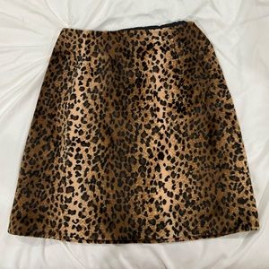 Leopard print mini skirt